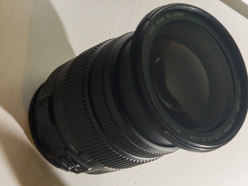 Sigma 50mm ex dc - f2.8, os